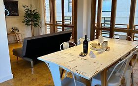 Lujo Junto al Mar - Cochera y Terraza Privada